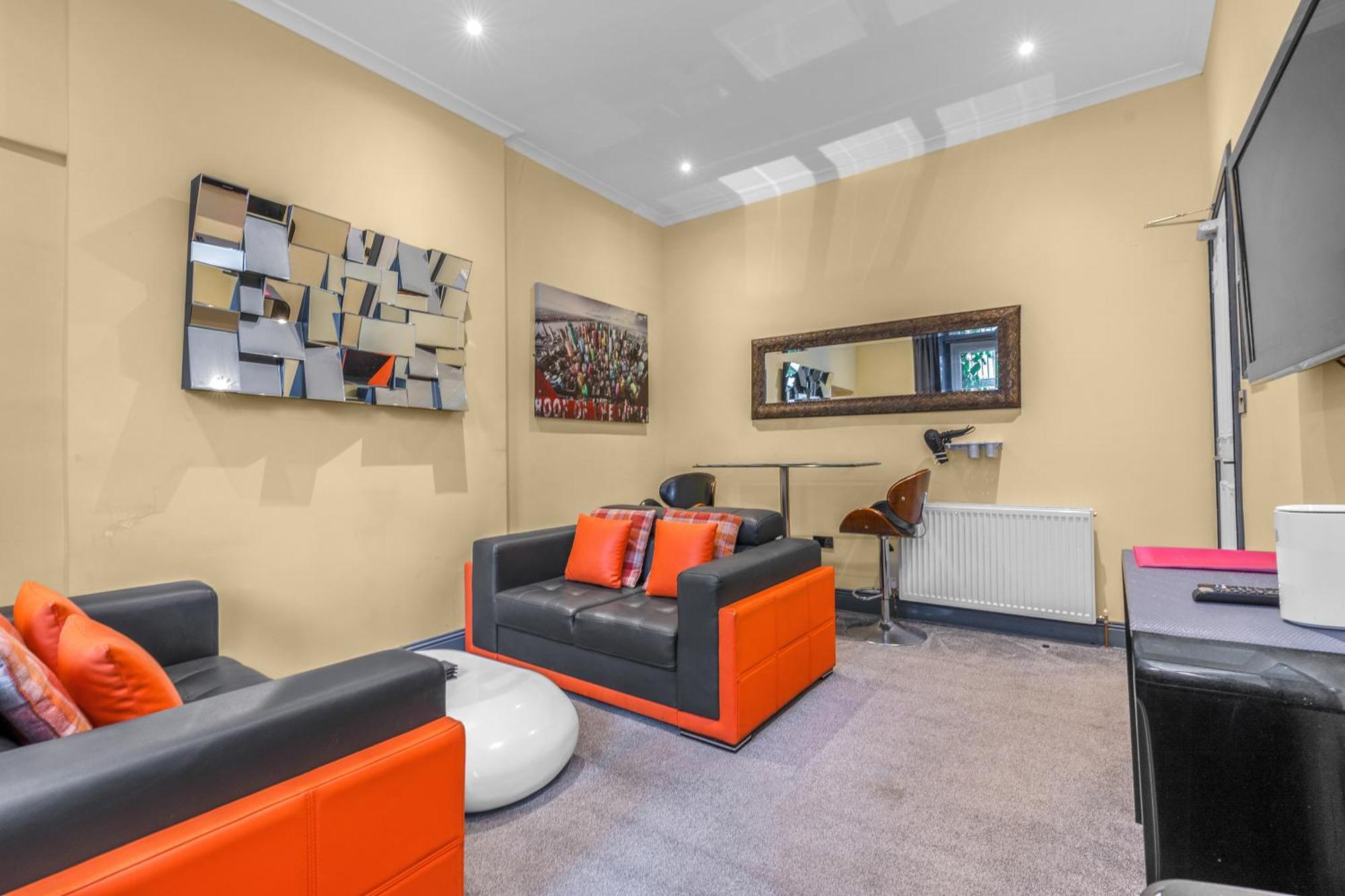 Cosy Modern City Centre Flat Единбург Екстер'єр фото